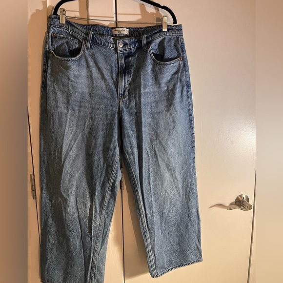 Abercrombie & Fitch Denim - Abetcrombie & Fitch “The Loose” High rise denim pants. Size 16 short.